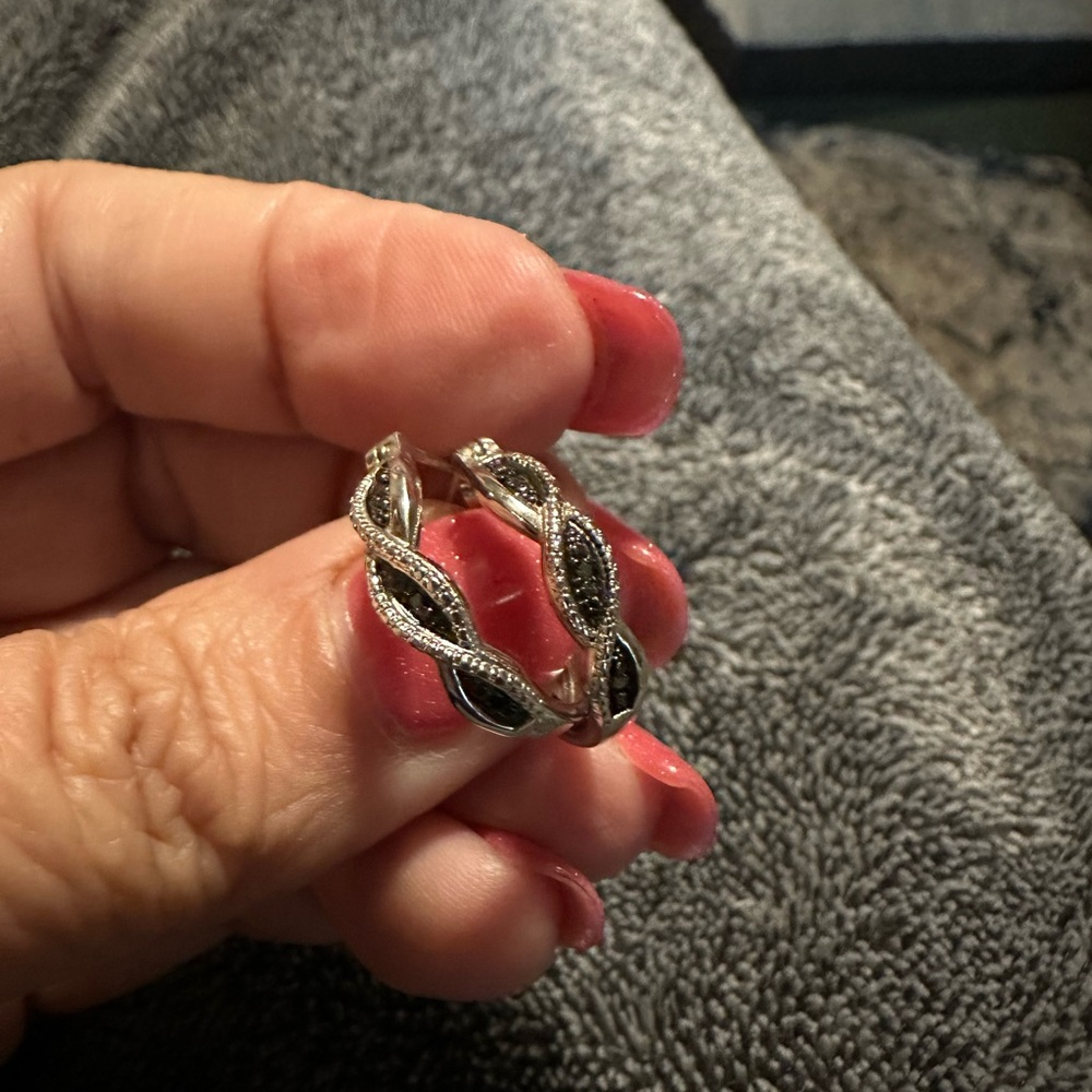 Elegant Black and Silver Twisted Hoop Earrings